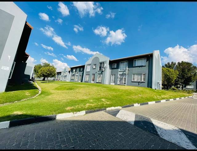 1 BEDROOM APARTMENT FOR SALE IN LYNDHURST